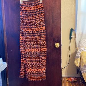 Woman’s skirt melon color